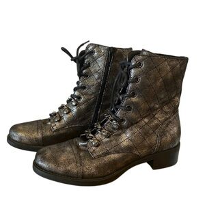GUESS MEERA Combat Boots Metallic Lace Up Indie Sleeze Goth Biker women’s Size 8